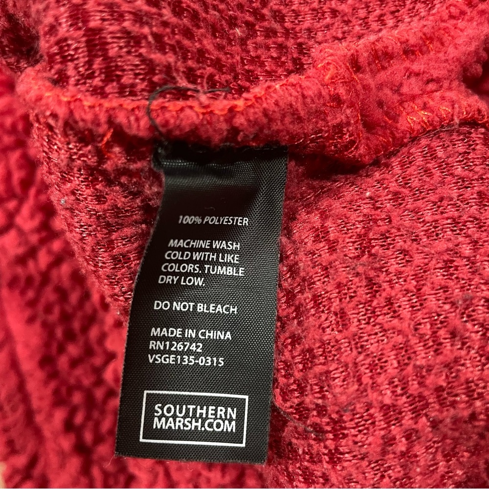 Southern Marsh Fleece Sweater Pullover Red 
Size Small - Picture 4 of 4